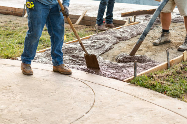 Best Concrete Driveway Installation in Waelder, TX